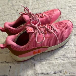 UNDER ARMOUR DYNAMIC SELECT TRAINING SHOES PINK (2023) WOMEN’S SIZE US 9.5
